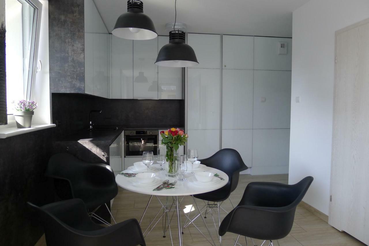 Impresja 42 Apartament Z Garazem โควอบเซก ภายนอก รูปภาพ