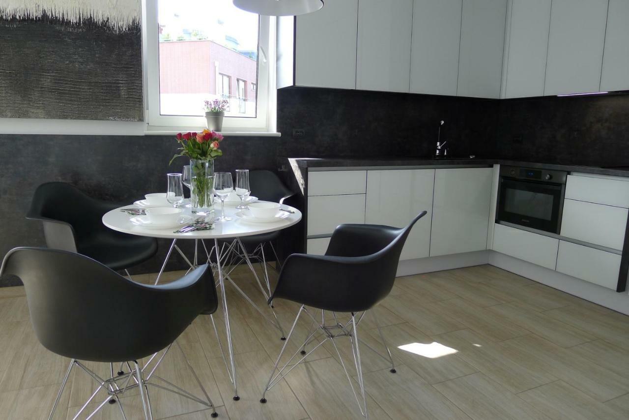 Impresja 42 Apartament Z Garazem โควอบเซก ภายนอก รูปภาพ